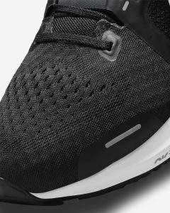 Nike Air Zoom Vomero 16 Black/White