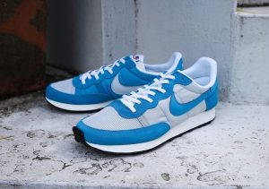 nike challenger og pure platinum laser blue