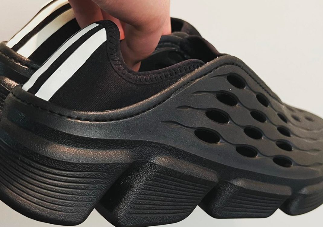 Adidas Slide