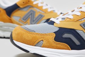 New Balance 920 Yellow