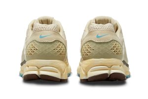 Nike Zoom Vomero 5 Oatmeal