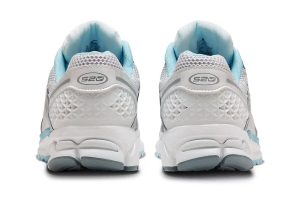 Nike Zoom Vomero 5 520