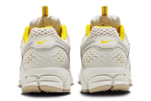 Nike Zoom Vomero 5 Light Bone