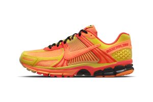 Nike Zoom Vomero 5 Orange