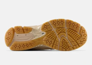 New Balance 1906R Mindful Grey/Moonbeam/Silver Metallic