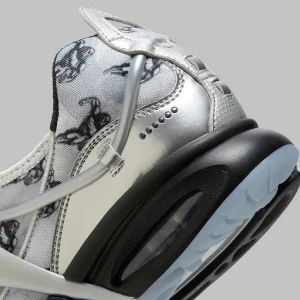 Nike Air Zoom Kukini The Mighty Swooshers