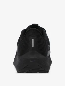 Nike Pegasus 40