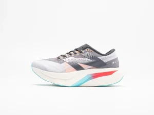 New Balance FuelCell SuperComp Elite v4