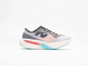 New Balance FuelCell SuperComp Elite v4
