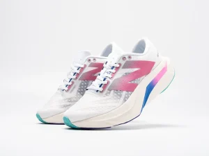 New Balance FuelCell SuperComp Elite v4