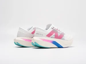 New Balance FuelCell SuperComp Elite v4