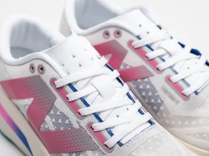 New Balance FuelCell SuperComp Elite v4