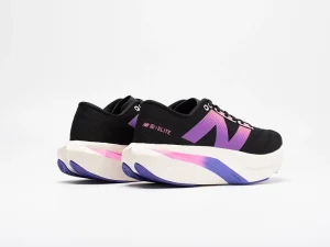 New Balance FuelCell SuperComp Elite v4