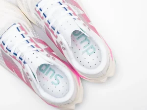 New Balance FuelCell SuperComp Elite v4