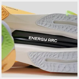 New Balance FuelCell SuperComp Elite v4