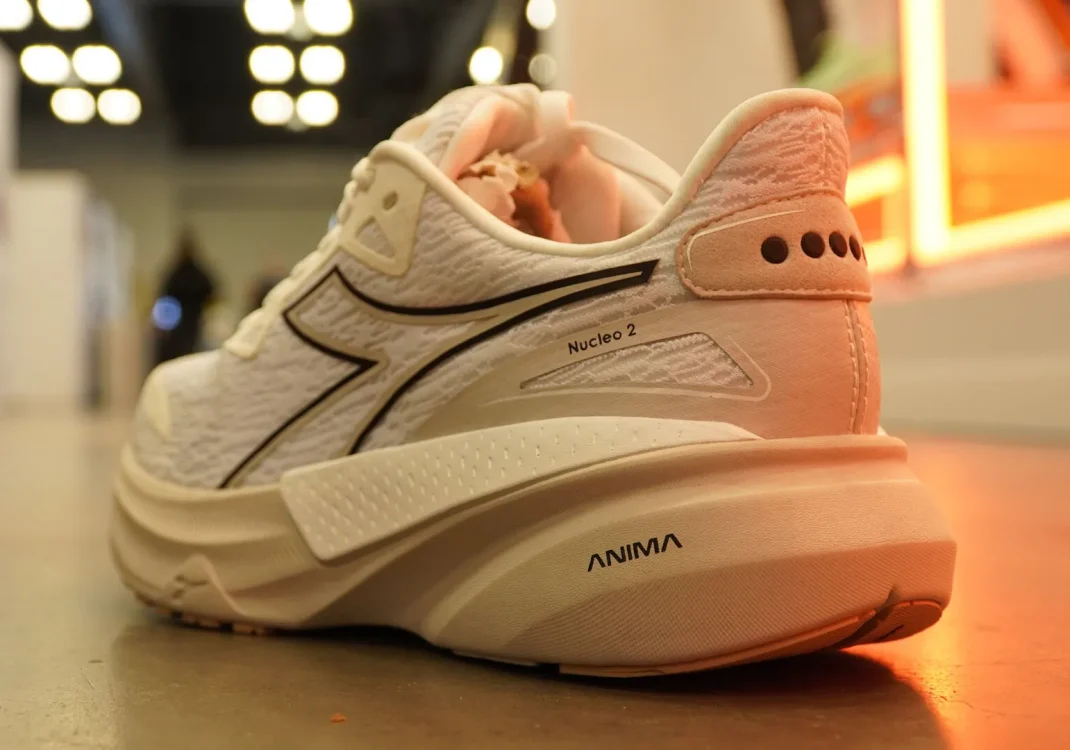 Diadora Nucleo 2