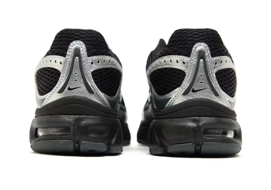 Nike Air Max Moto 2K