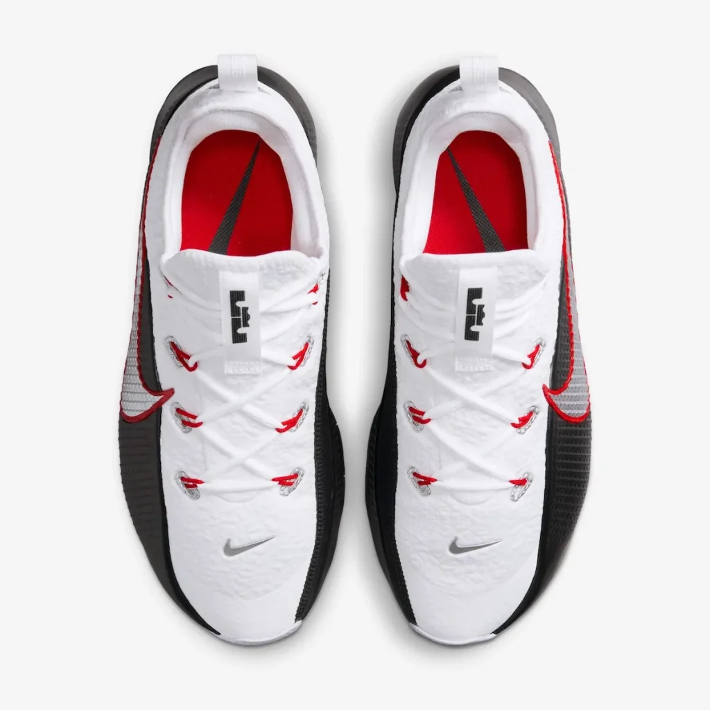 Nike LeBron TR 1
