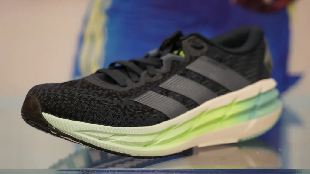 Adidas Adistar 4