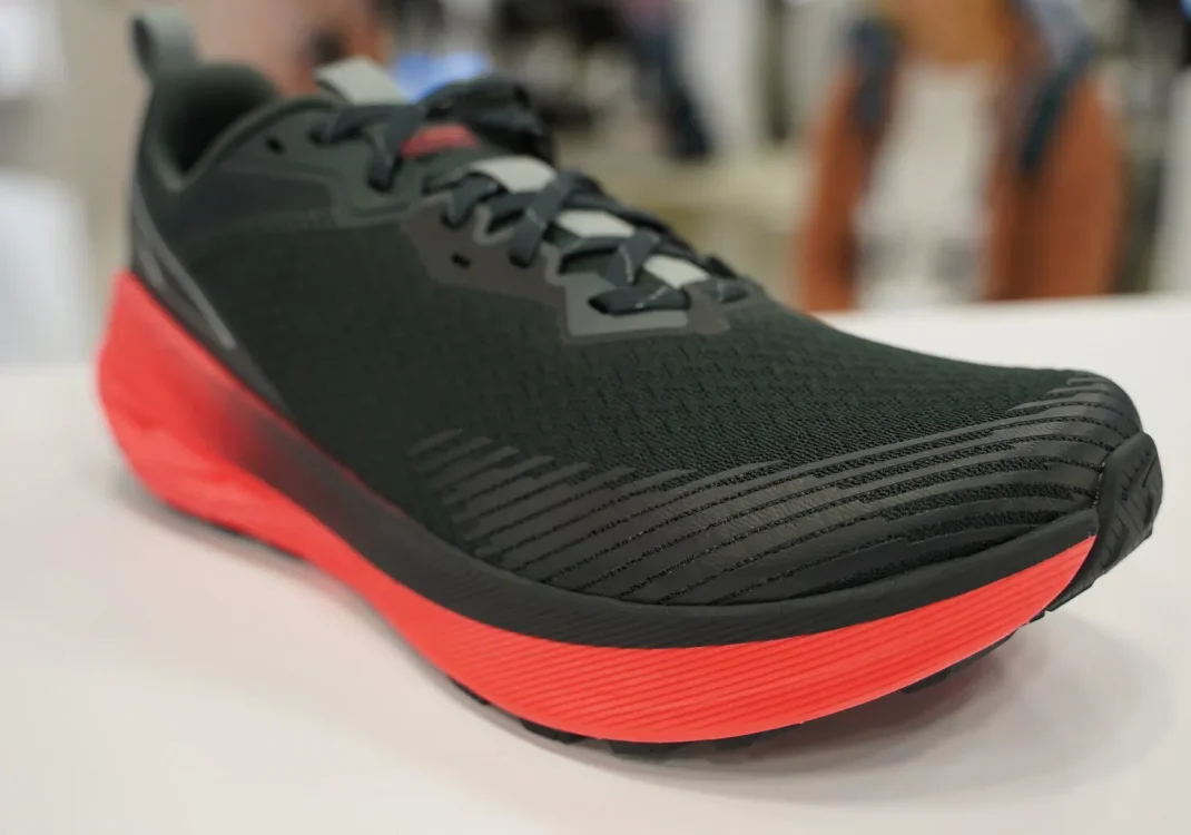 Altra Experience Wild 2
