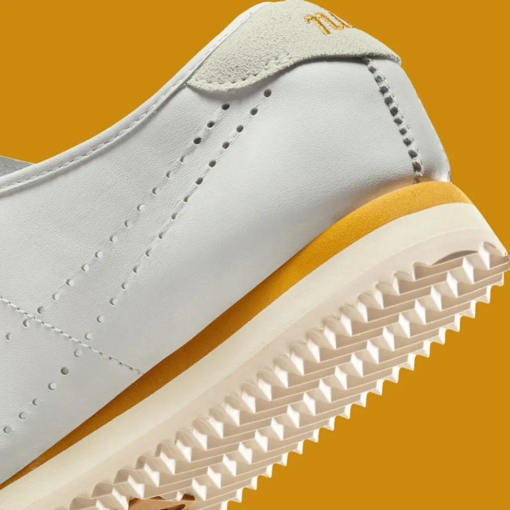 Nike Cortez «Perforated Leather»