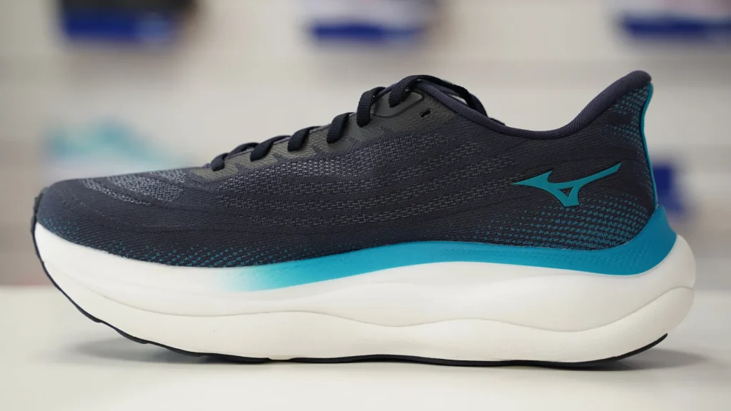 Mizuno Wave Sky 9