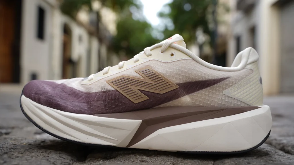 New Balance FuelCell Rebel V5