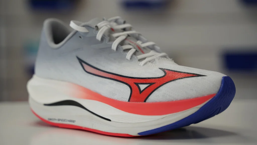 Mizuno Wave Rebellion Flash 3