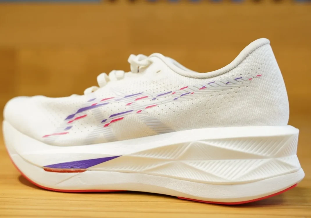 ASICS Sonicblast