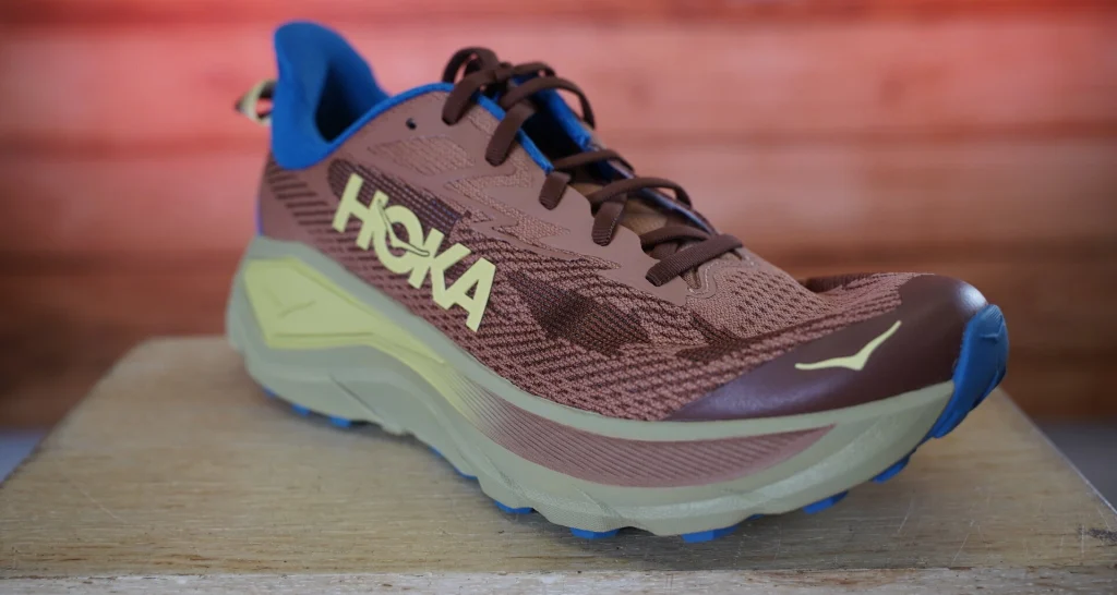 Hoka Challenger 8
