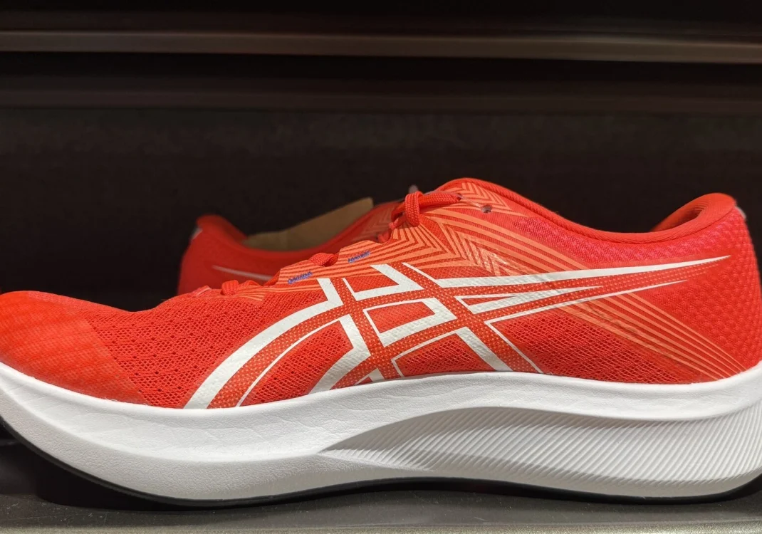 ASICS Hyper Speed 5