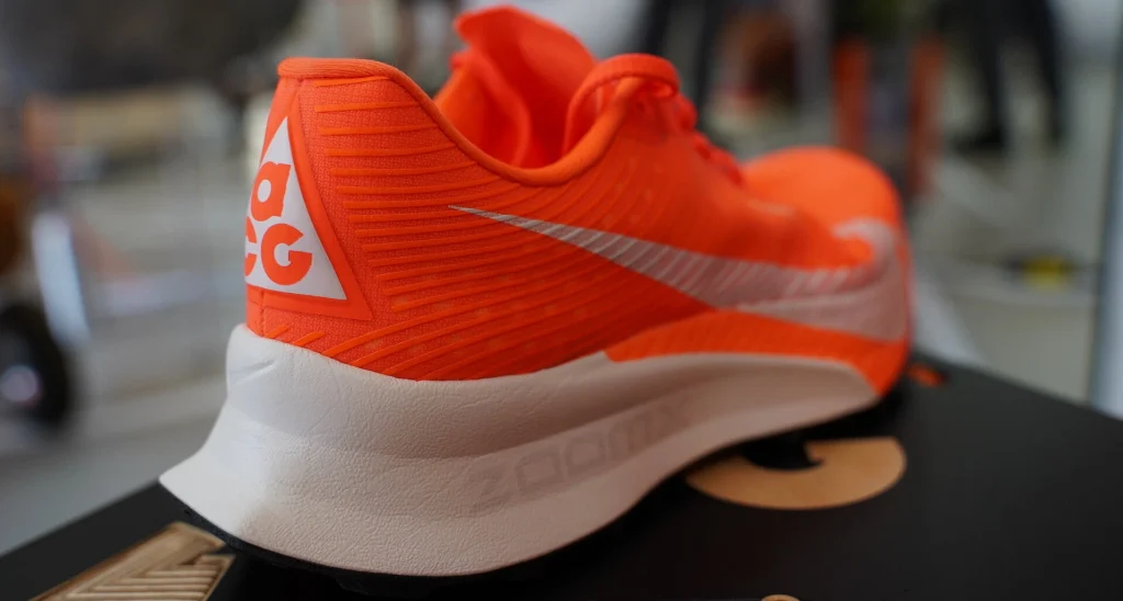 Nike ACG Ultrafly 2
