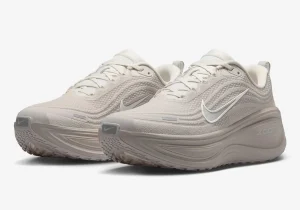 Nike Vomero Plus
