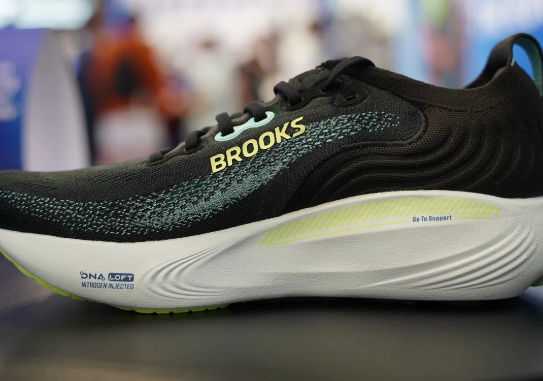 Brooks Adrenaline GTS 25