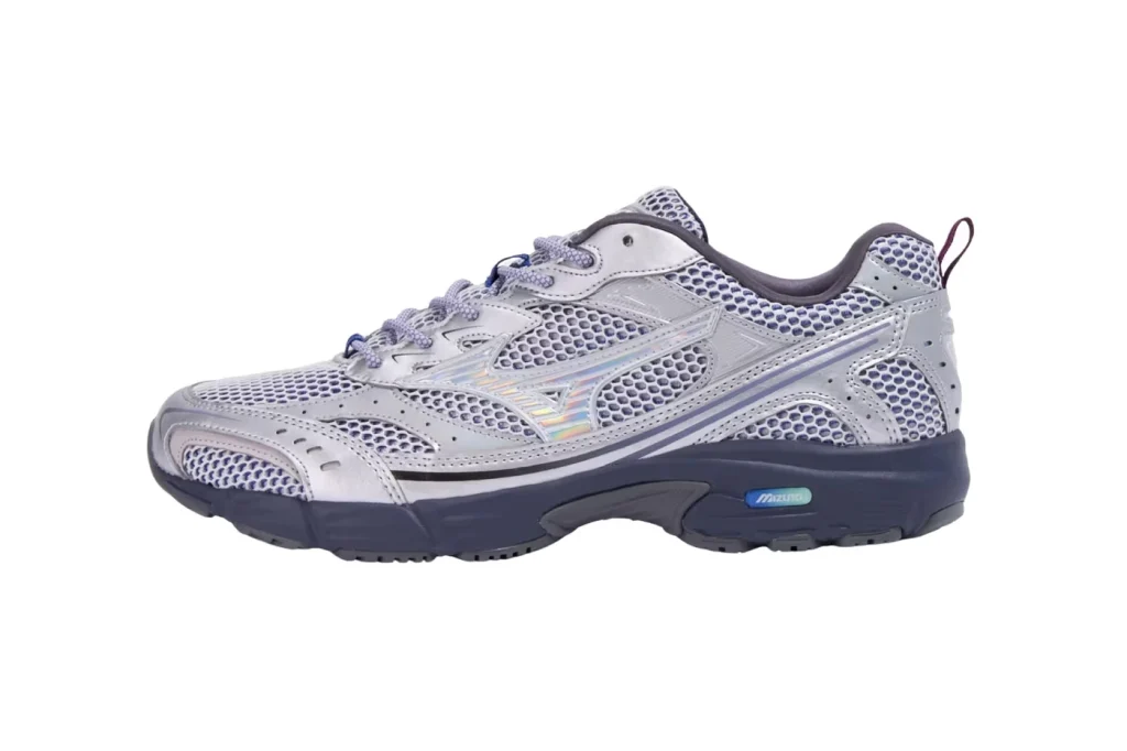 Mizuno MXR “Space Lights”