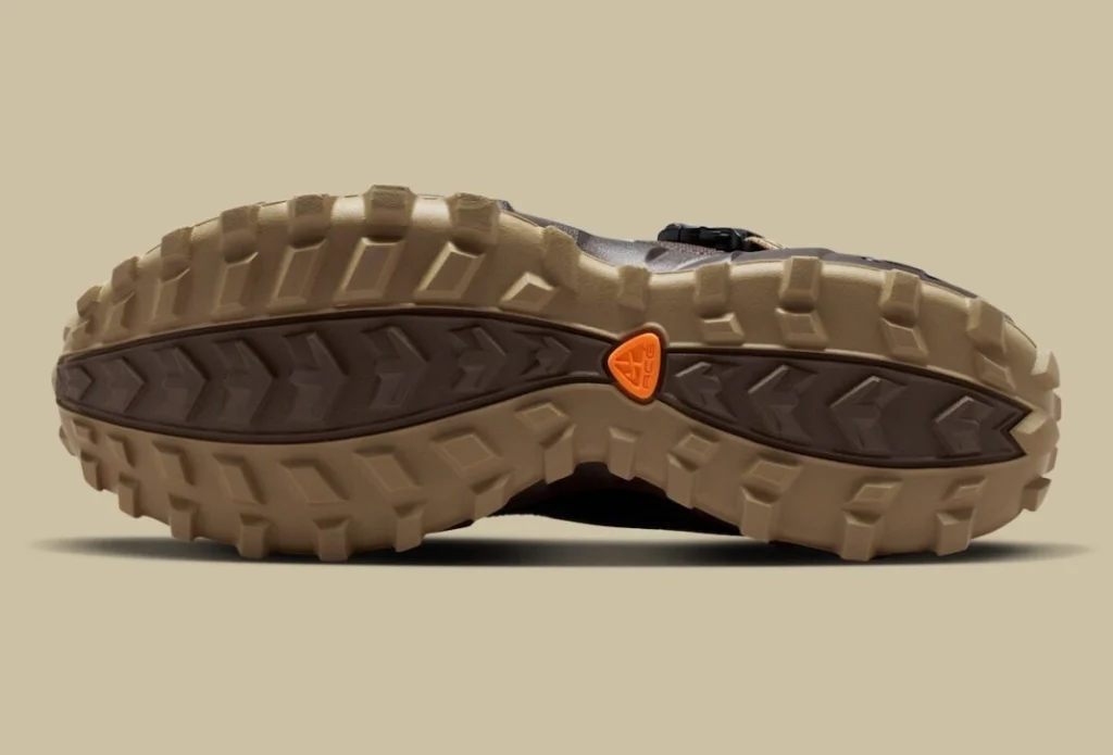 Nike ACG Phassad