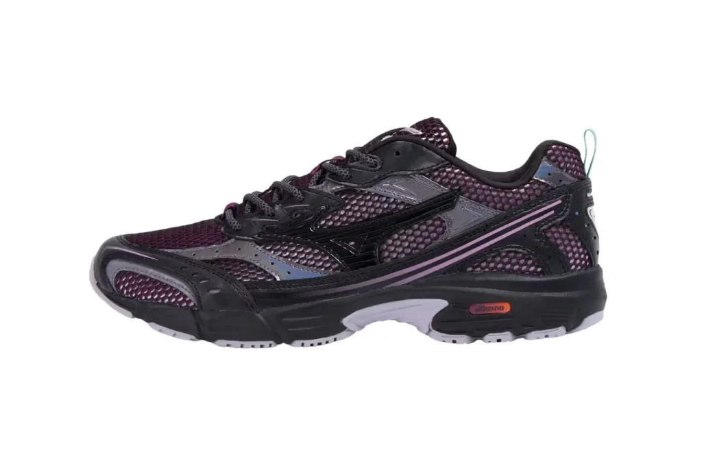 Mizuno MXR “Space Lights”