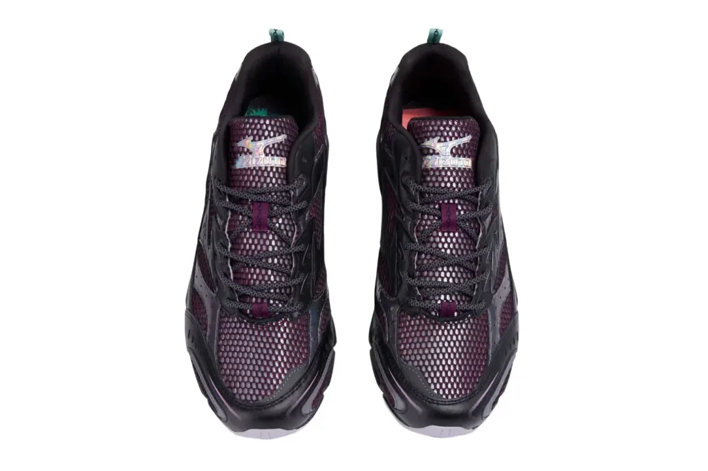 Mizuno MXR “Space Lights”
