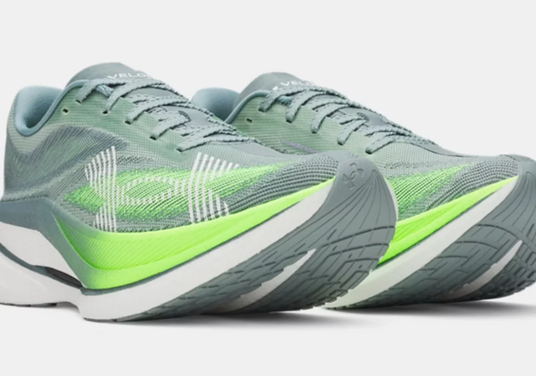 Under Armour Velociti Elite 3