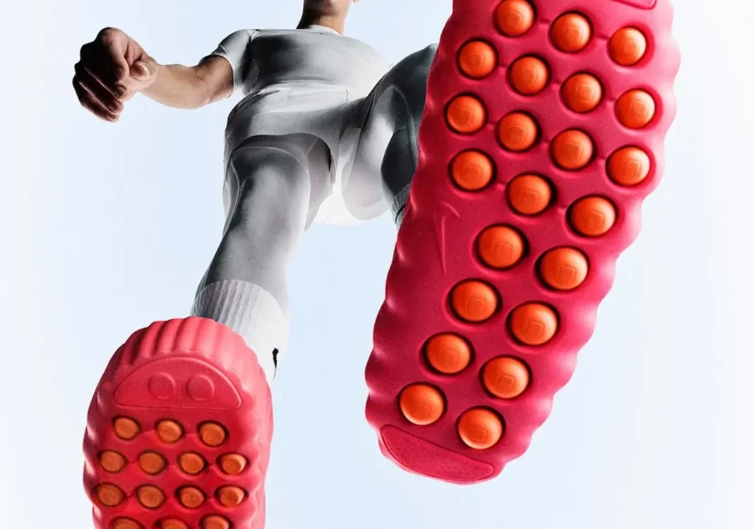 Nike Mind 002