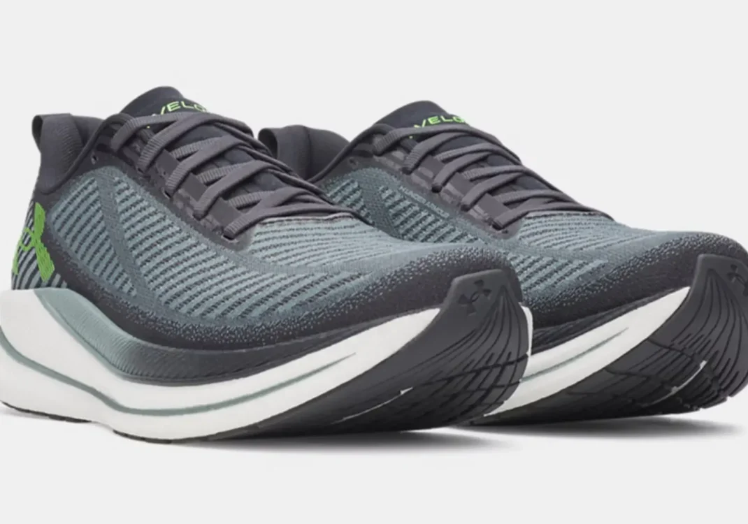Under Armour Velociti 5