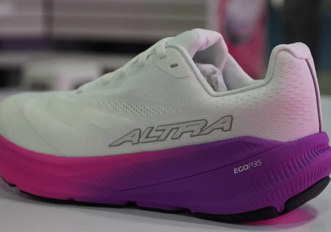 Altra Experience Flow 3