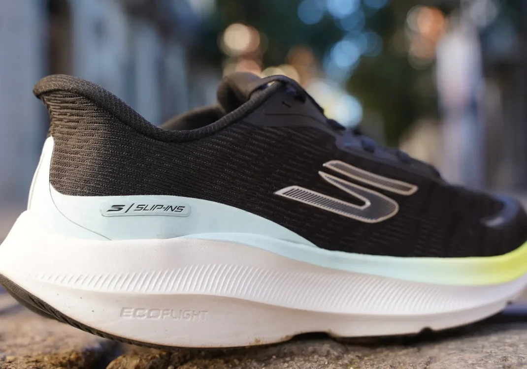 Skechers Aero Pulse