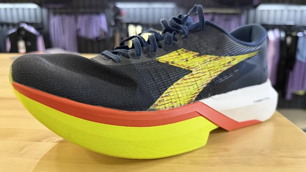 Diadora Gara Carbon 3