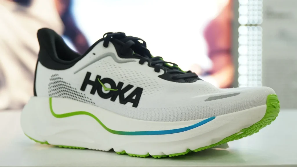 Hoka Arahi 9