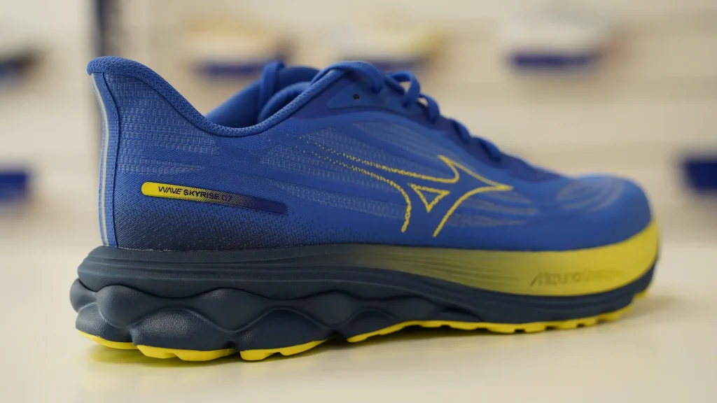 Mizuno Wave Skyrise 7