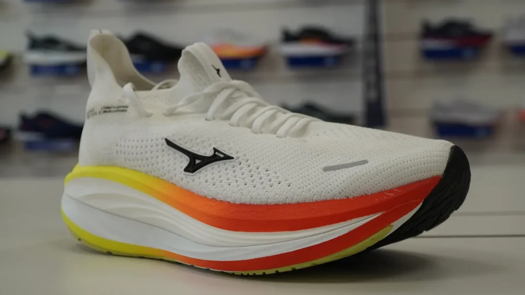 Mizuno Neo Vista 3