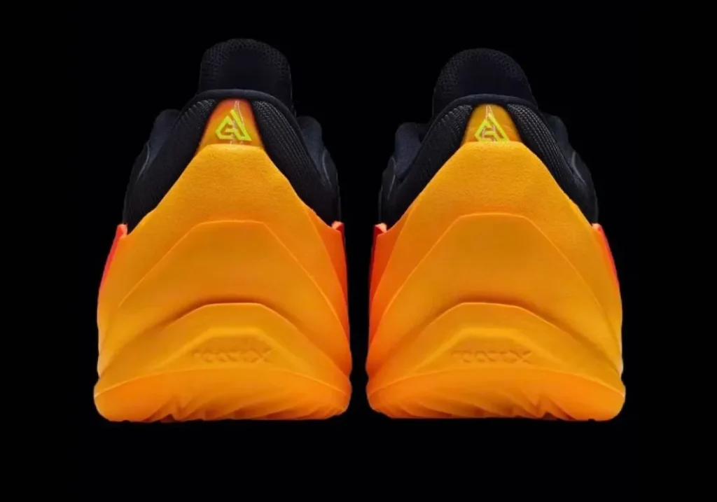 Nike Giannis Freak 8