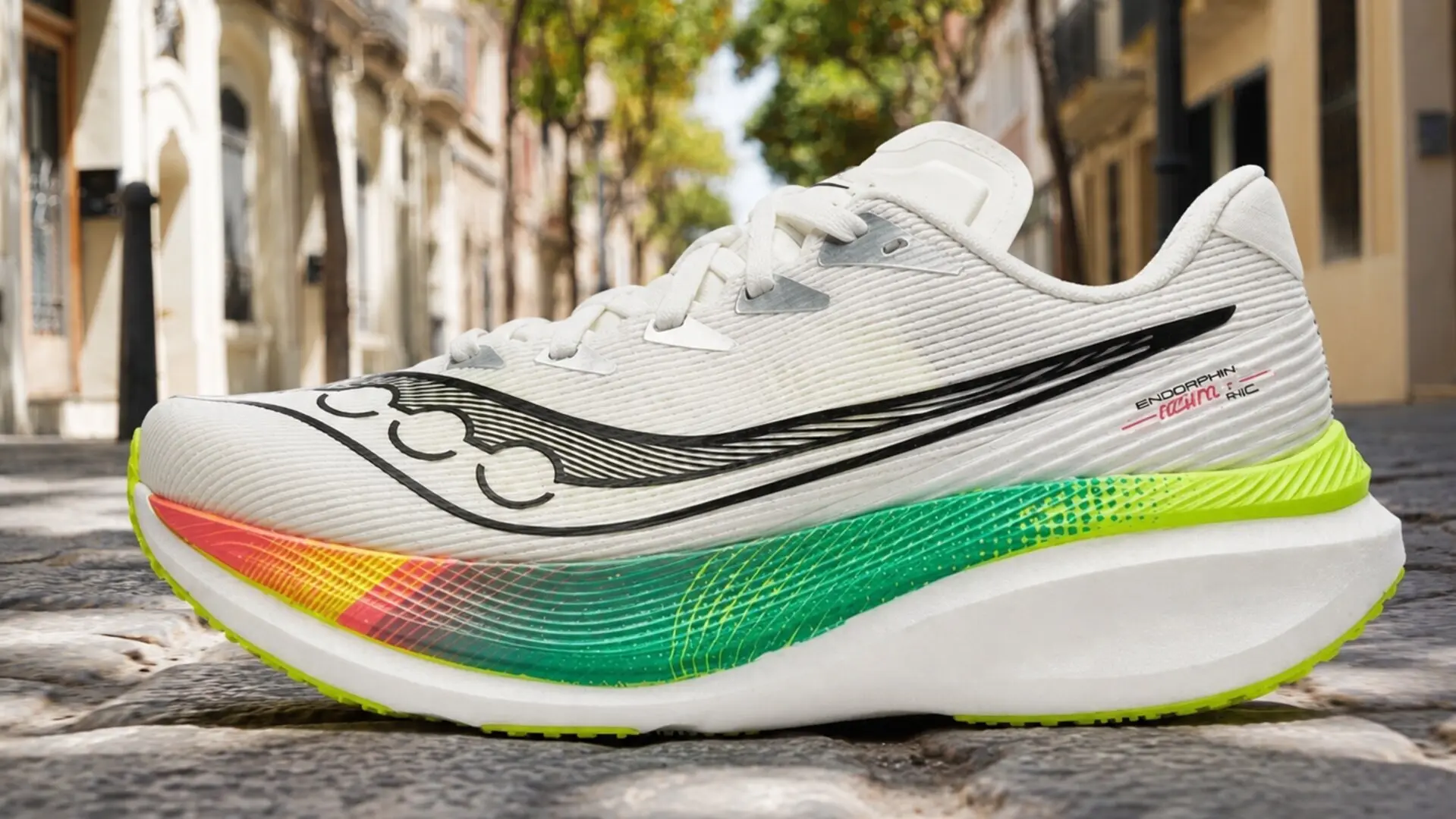 Saucony Endorphin Azura+