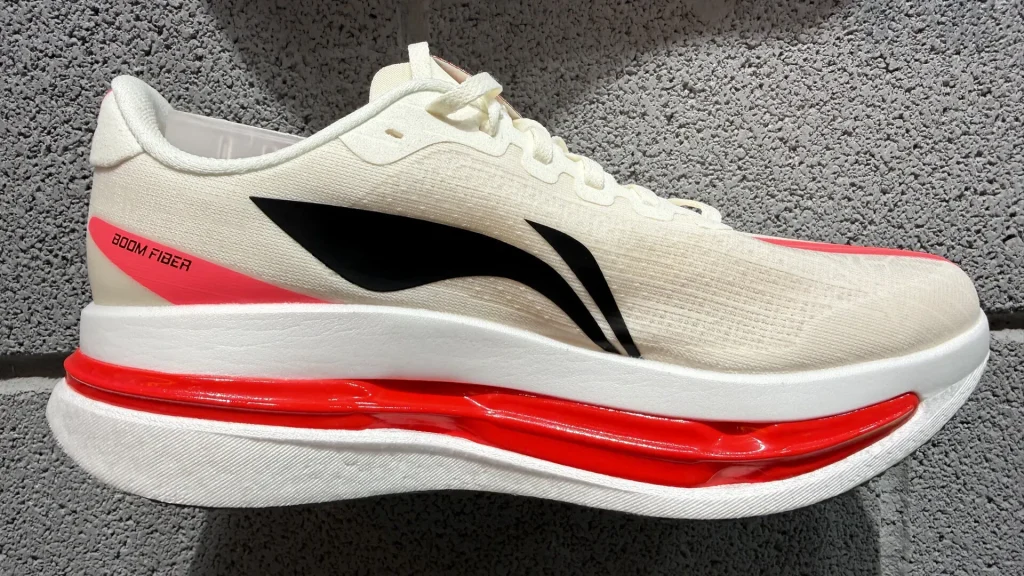 Li-Ning Red Hare 9 Ultra